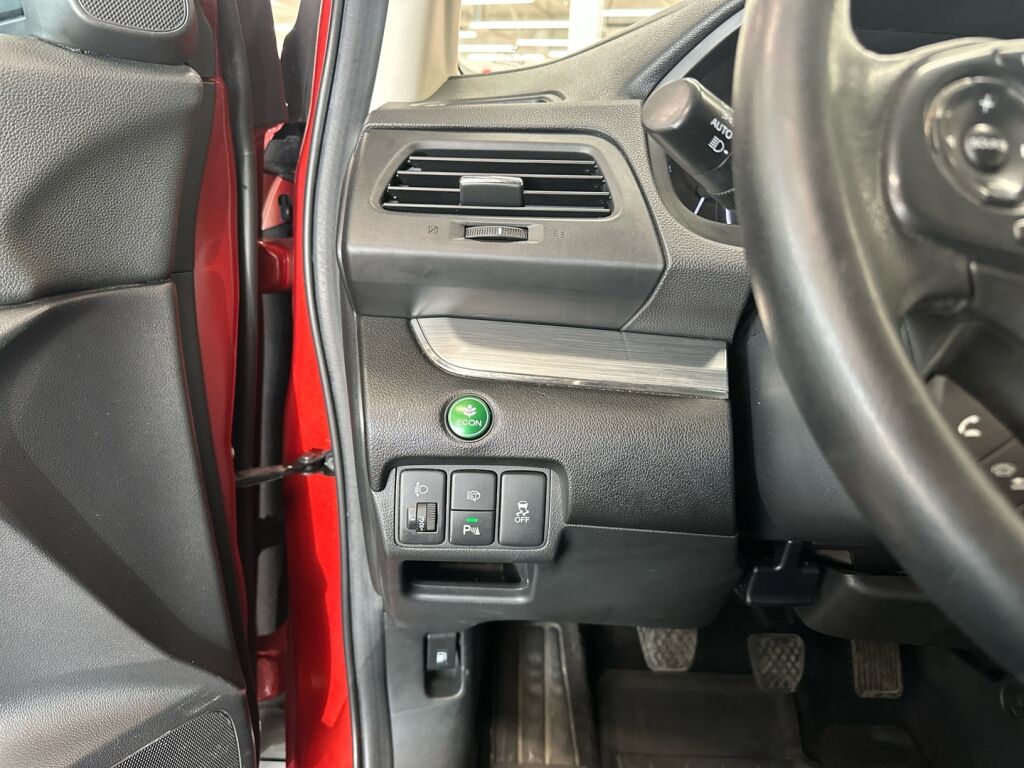 Honda CR-V 2016 Punainen
