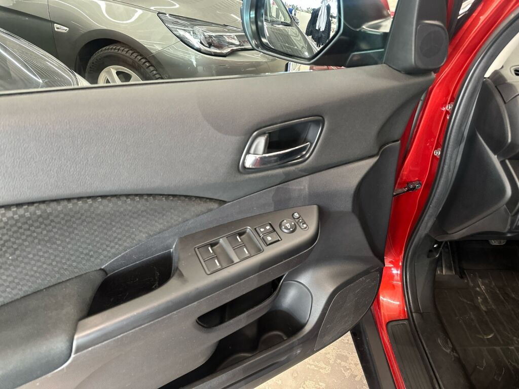 Honda CR-V 2016 Punainen