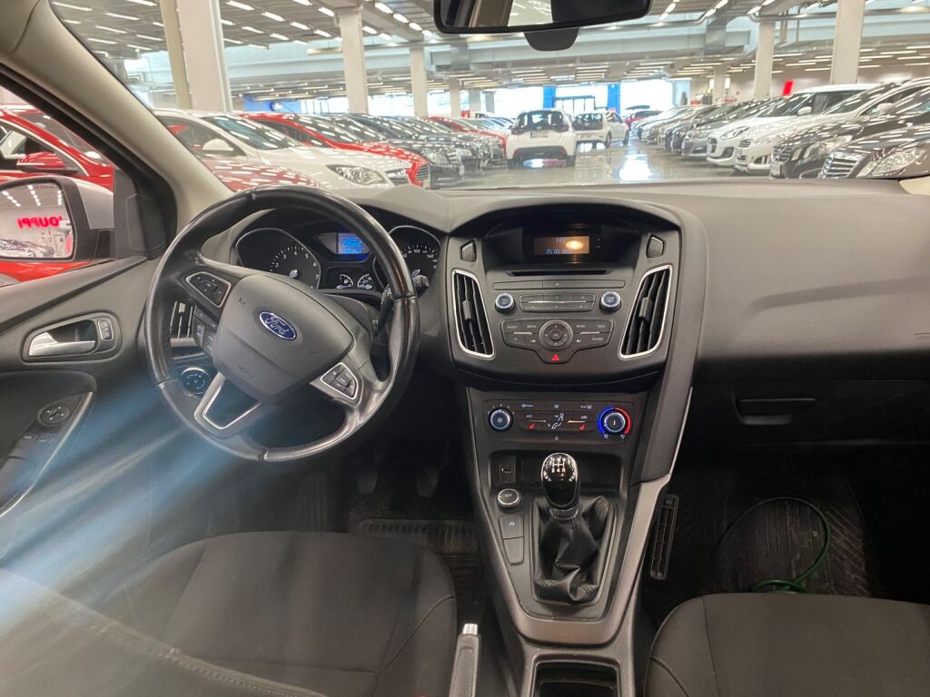 Ford Focus 2016 Harmaa