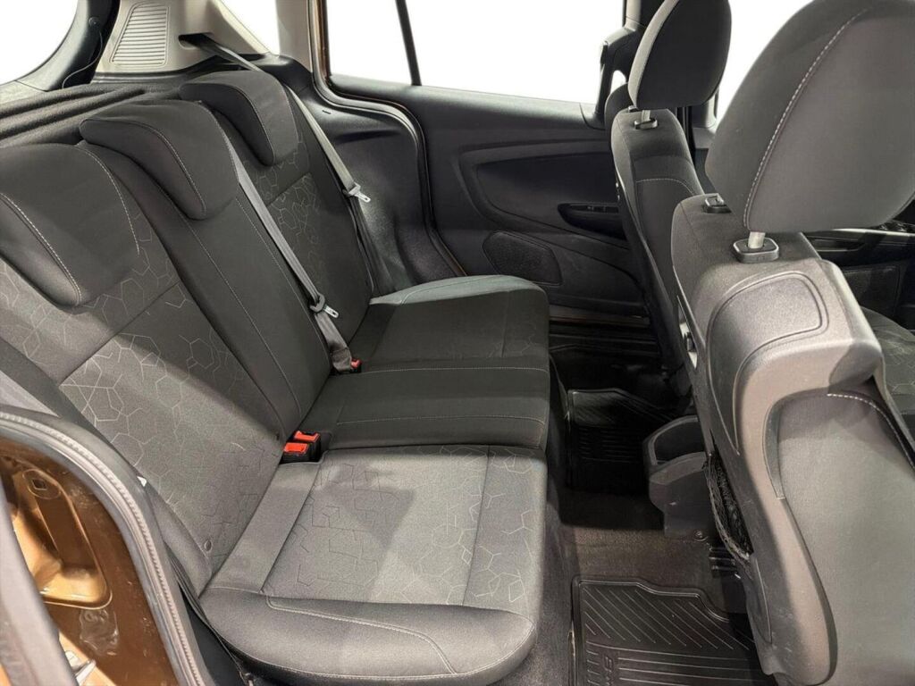 Ford B-Max 2016 Ruskea (beige)