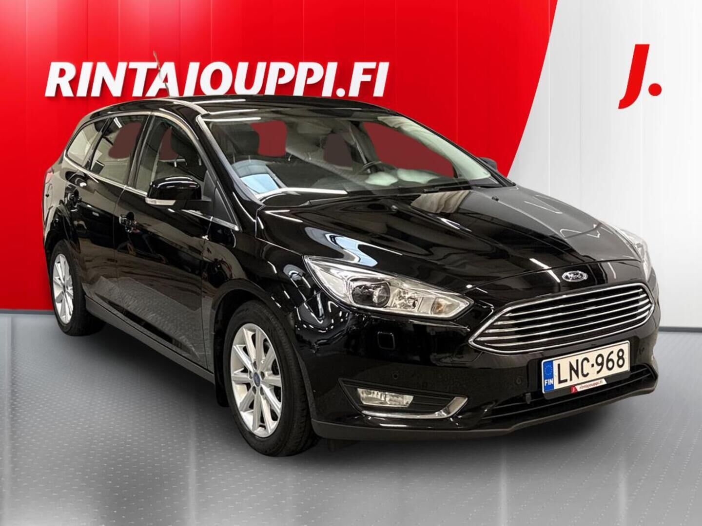 Musta Ford Focus