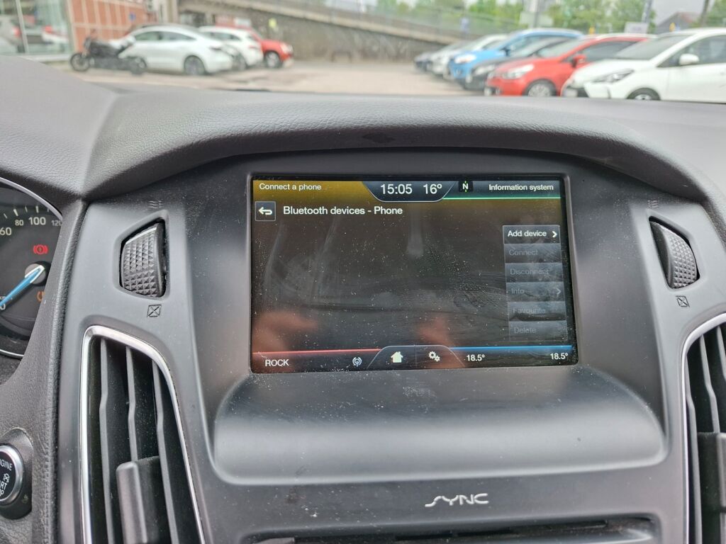 Ford Focus 2016 Musta