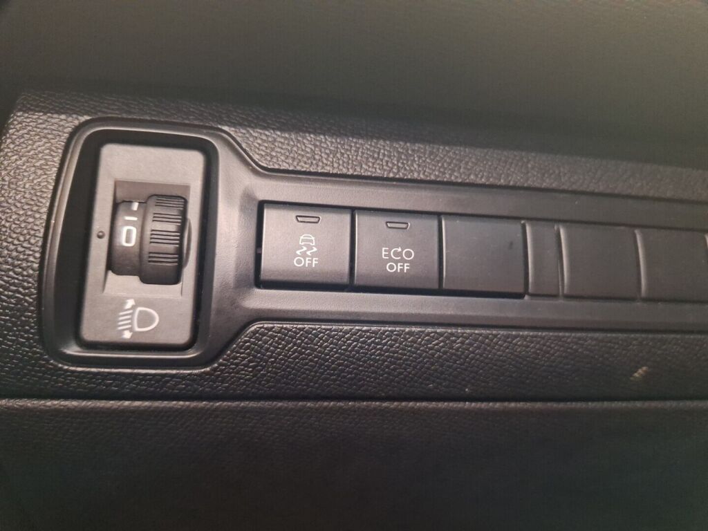 Peugeot 308 2016 Sininen