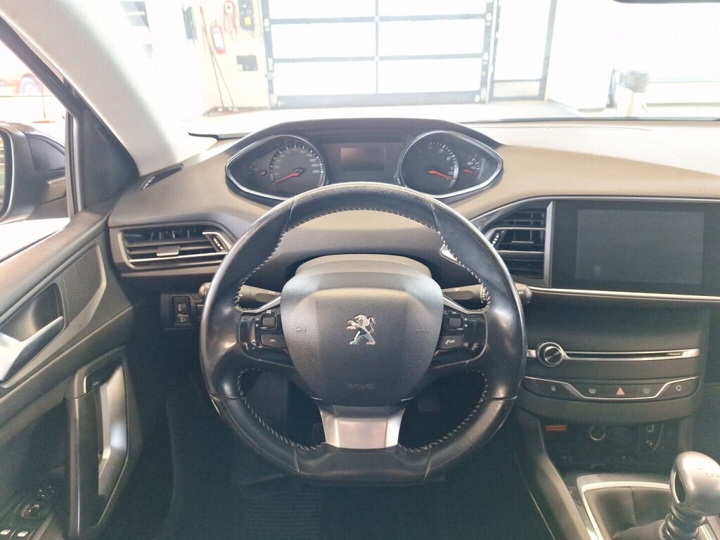 Peugeot 308 2016 Sininen