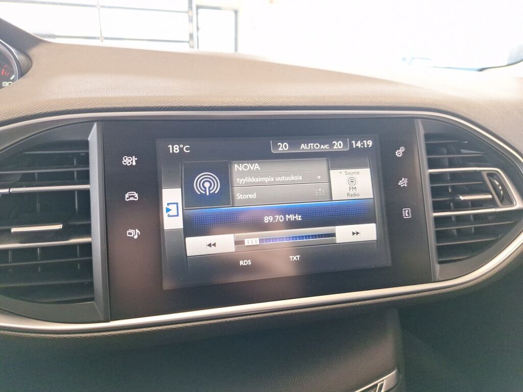 Peugeot 308 2016 Sininen