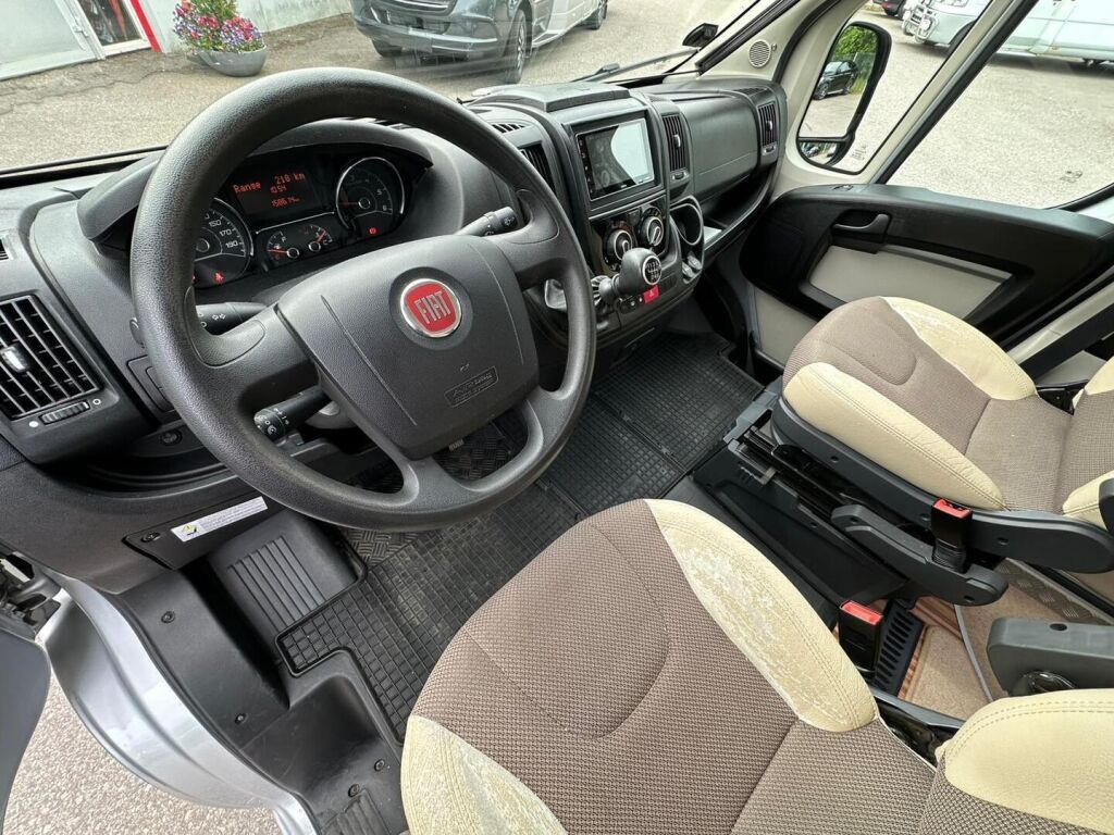 Adria Twin 600 SP 2016 Harmaa