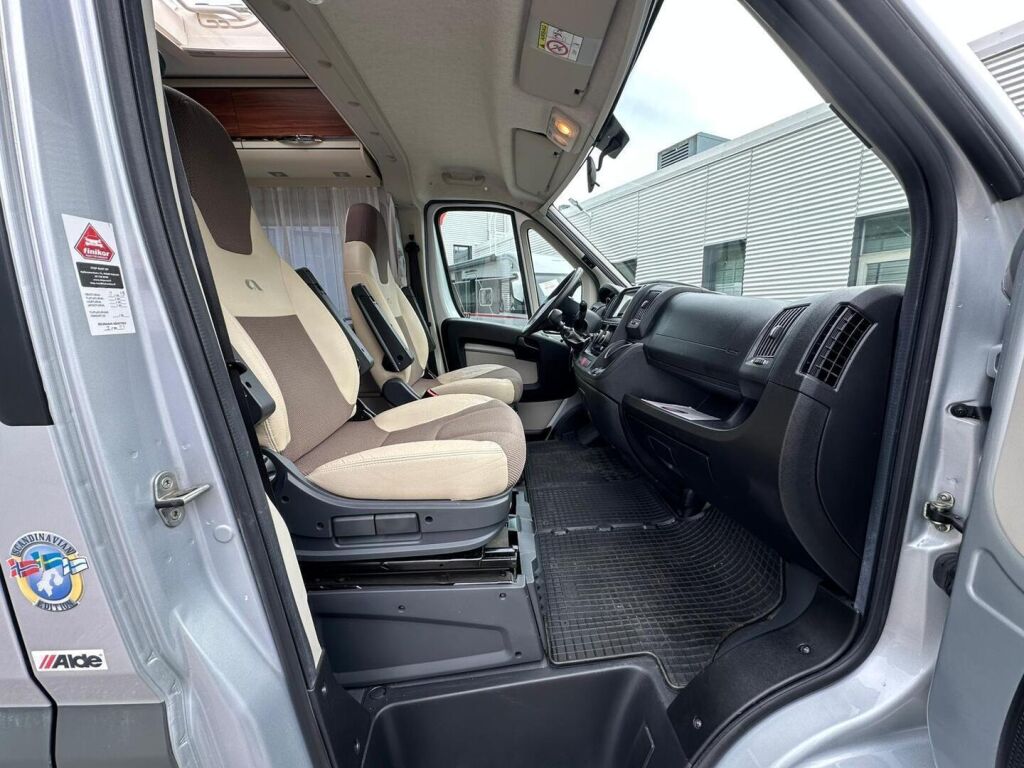 Adria Twin 600 SP 2016 Harmaa