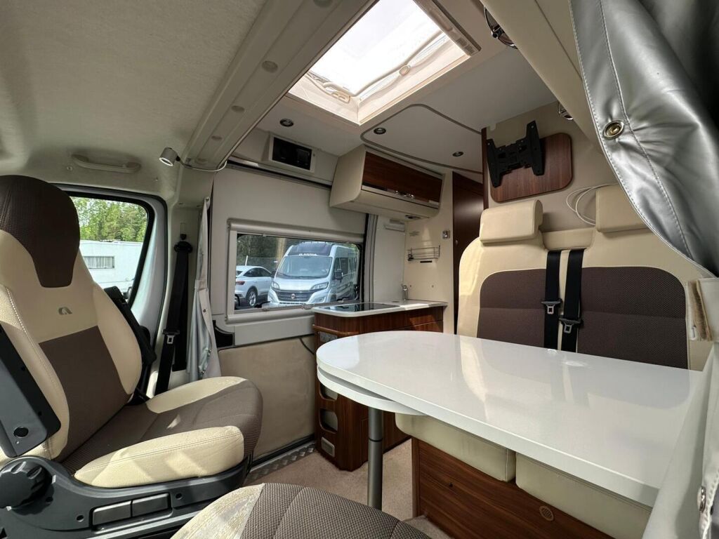 Adria Twin 600 SP 2016 Harmaa