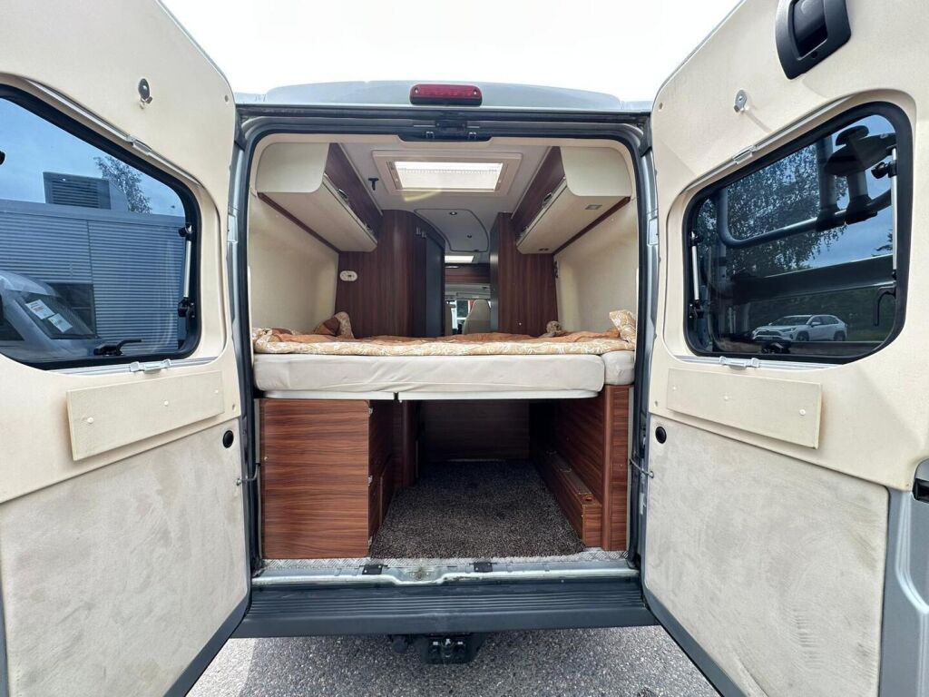 Adria Twin 600 SP 2016 Harmaa