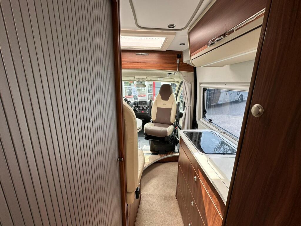 Adria Twin 600 SP 2016 Harmaa