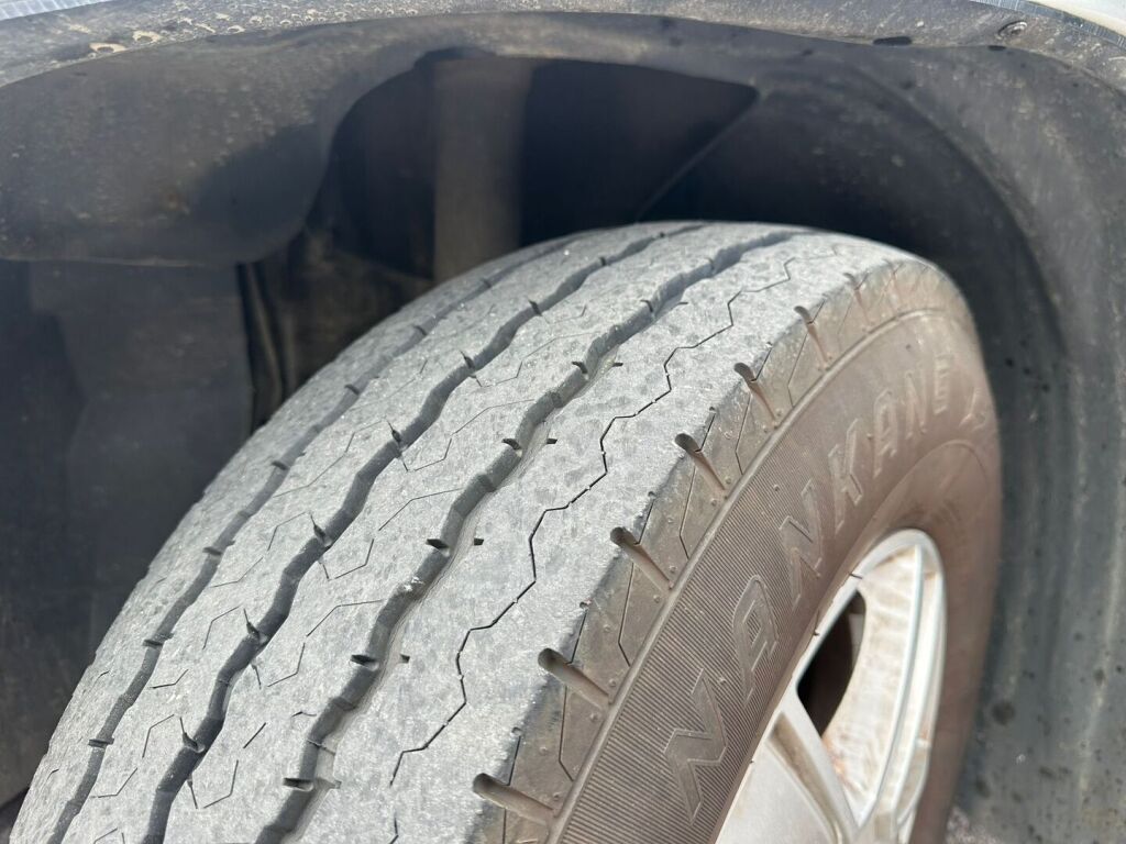 Adria Twin 600 SP 2016 Harmaa