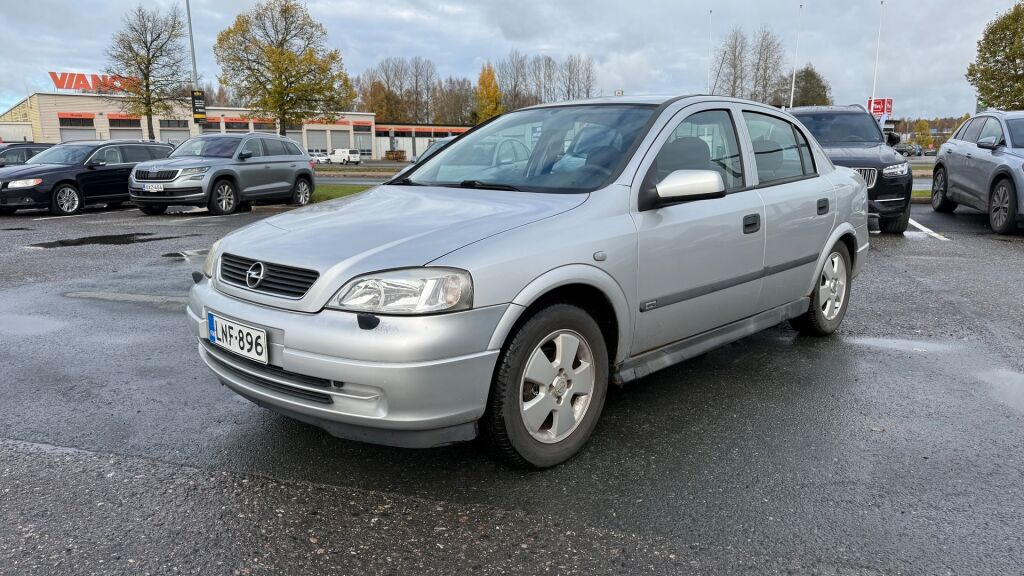 Opel Astra 2003 Hopea