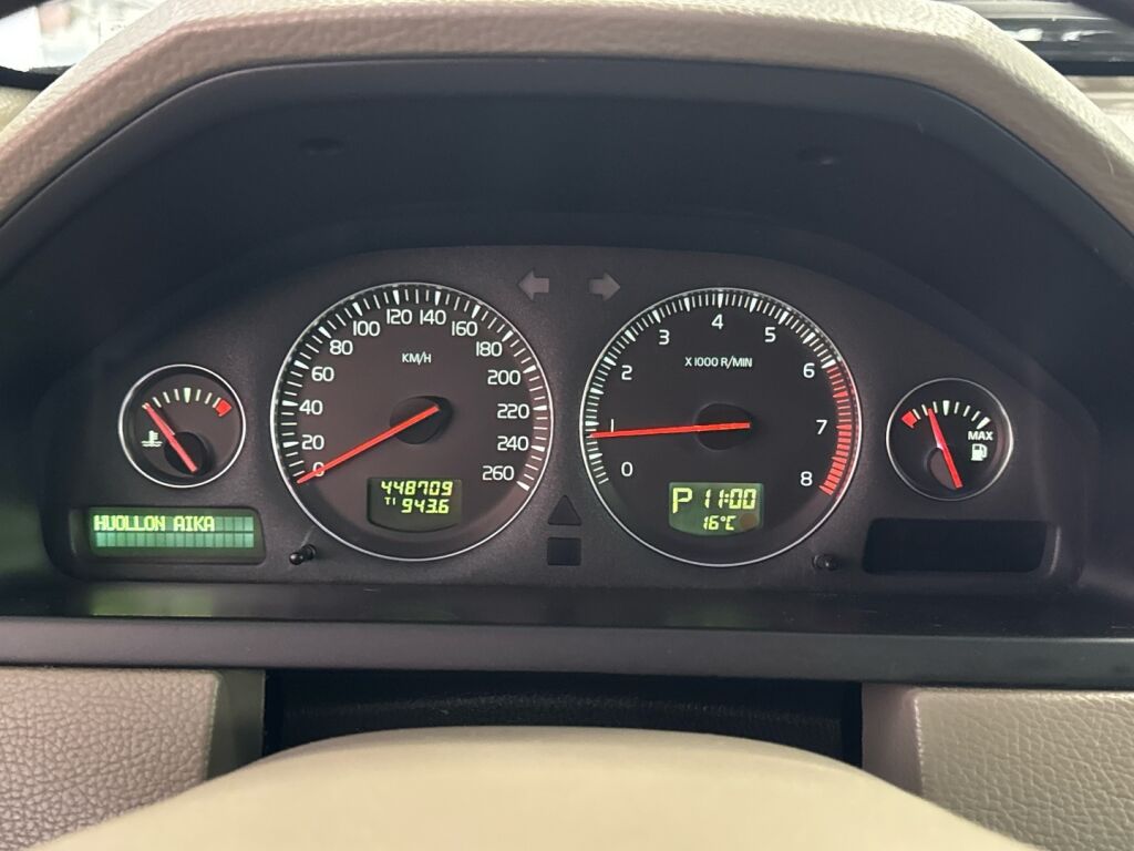 Volvo XC90 2003 Musta