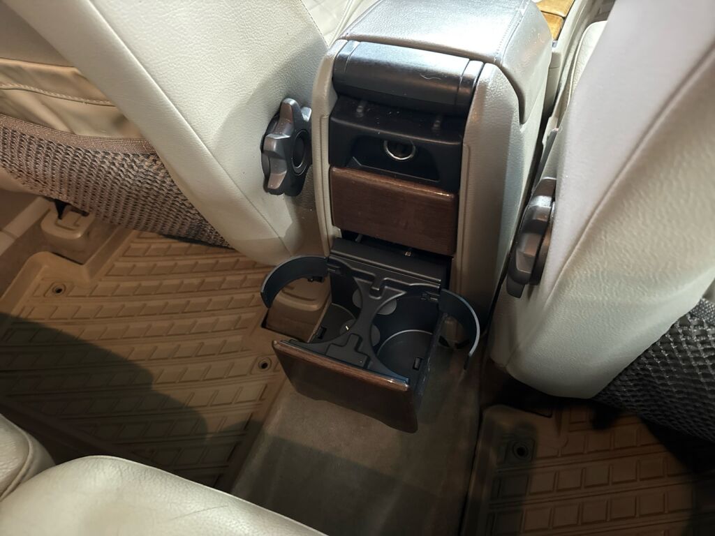 Volvo XC90 2003 Musta