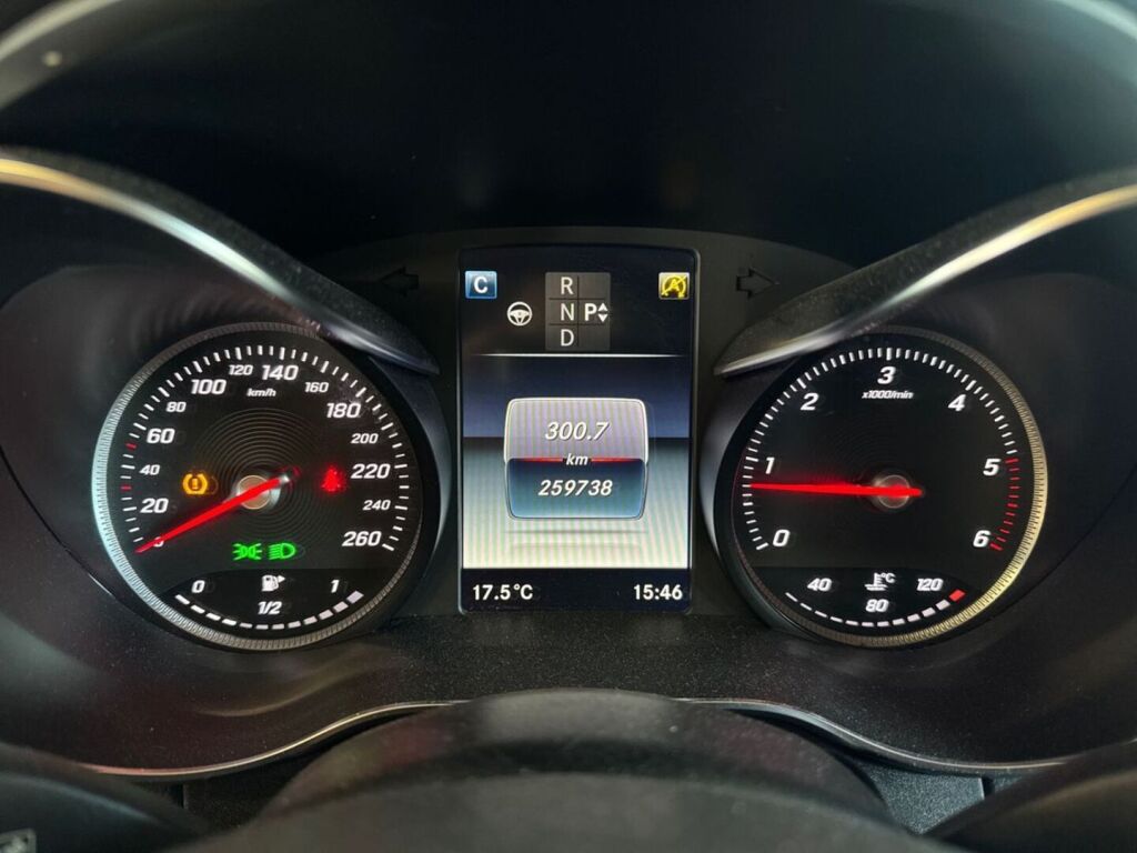 Mercedes-Benz C 2016 Sininen
