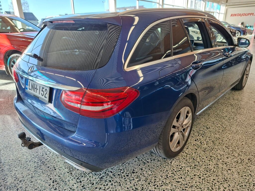 Mercedes-Benz C 2016 Sininen