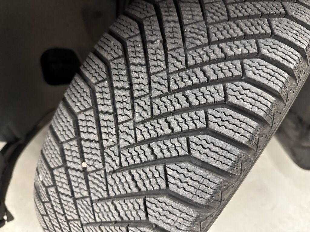 Skoda Octavia 2016 Musta