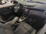 Nissan Qashqai 2016 Punainen