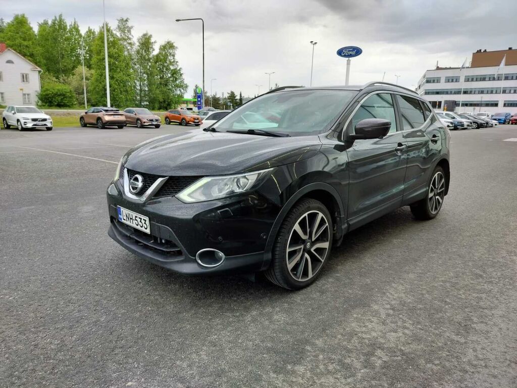 Nissan Qashqai 2016 Musta