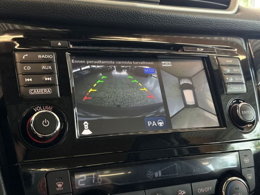 Nissan Qashqai 2016 Musta