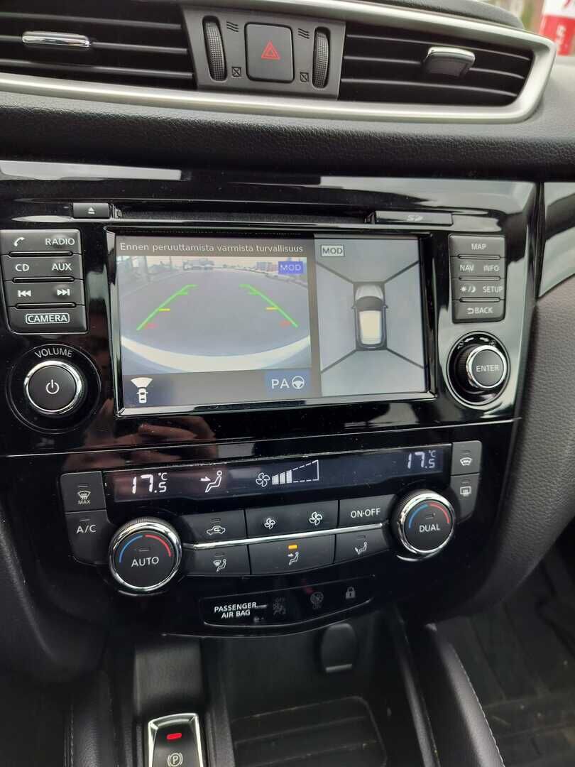Nissan Qashqai 2016 Musta