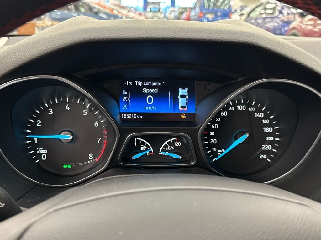 Ford Focus 2017 Musta