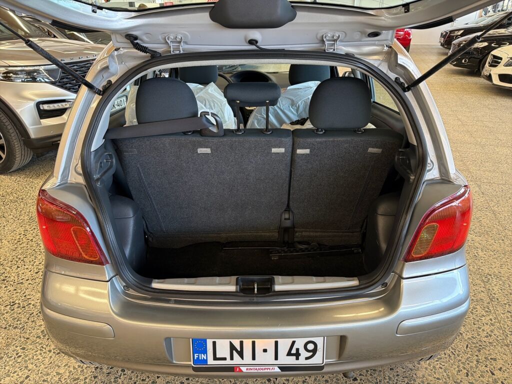 Toyota Yaris 2005 Hopea