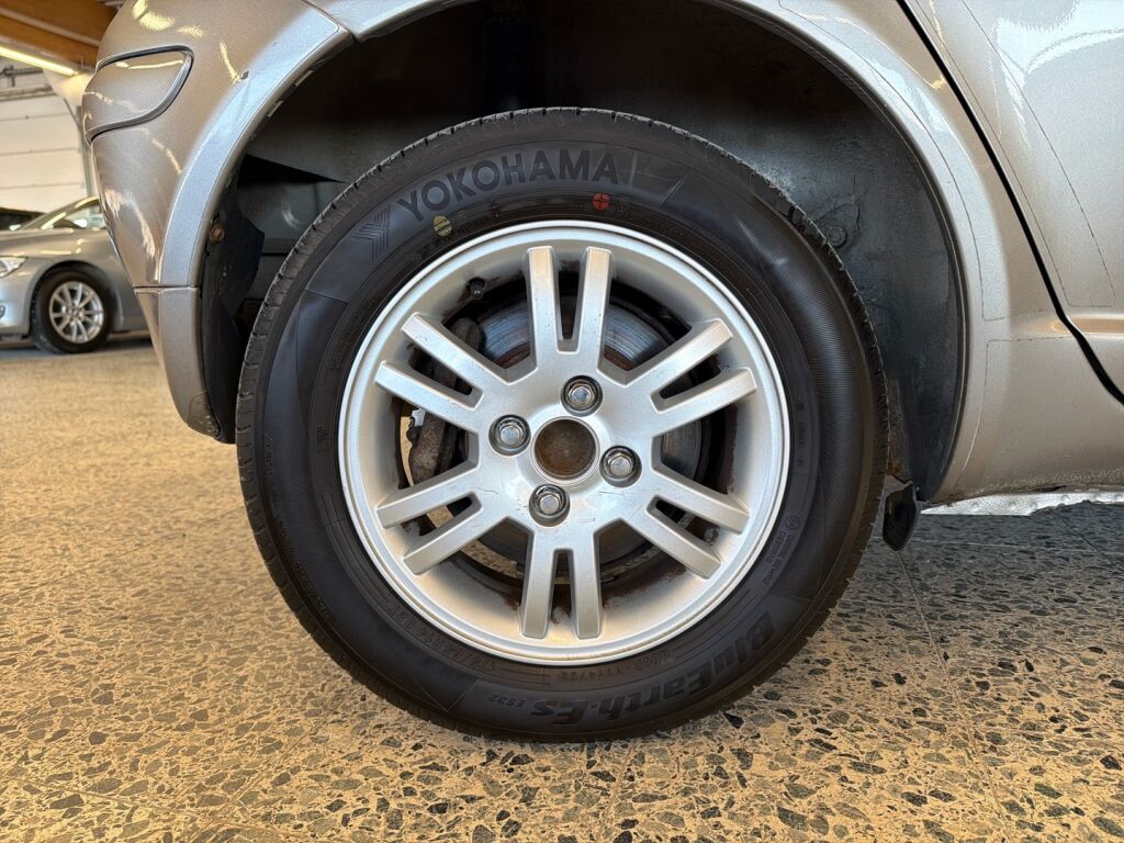 Toyota Yaris 2005 Hopea