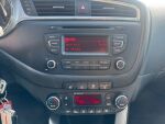 Kia Ceed 2016 Musta