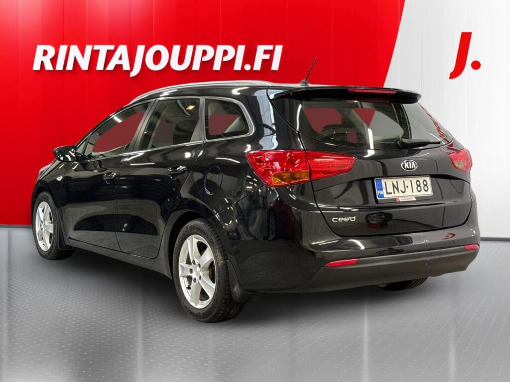 Kia Ceed 2016 Musta