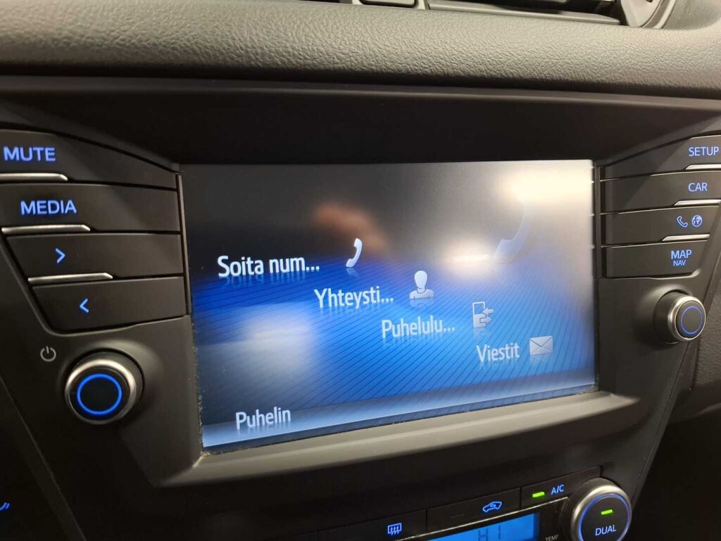 Toyota Avensis 2016 Harmaa