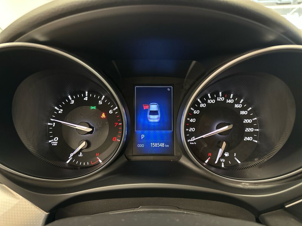 Toyota Avensis 2016 Harmaa