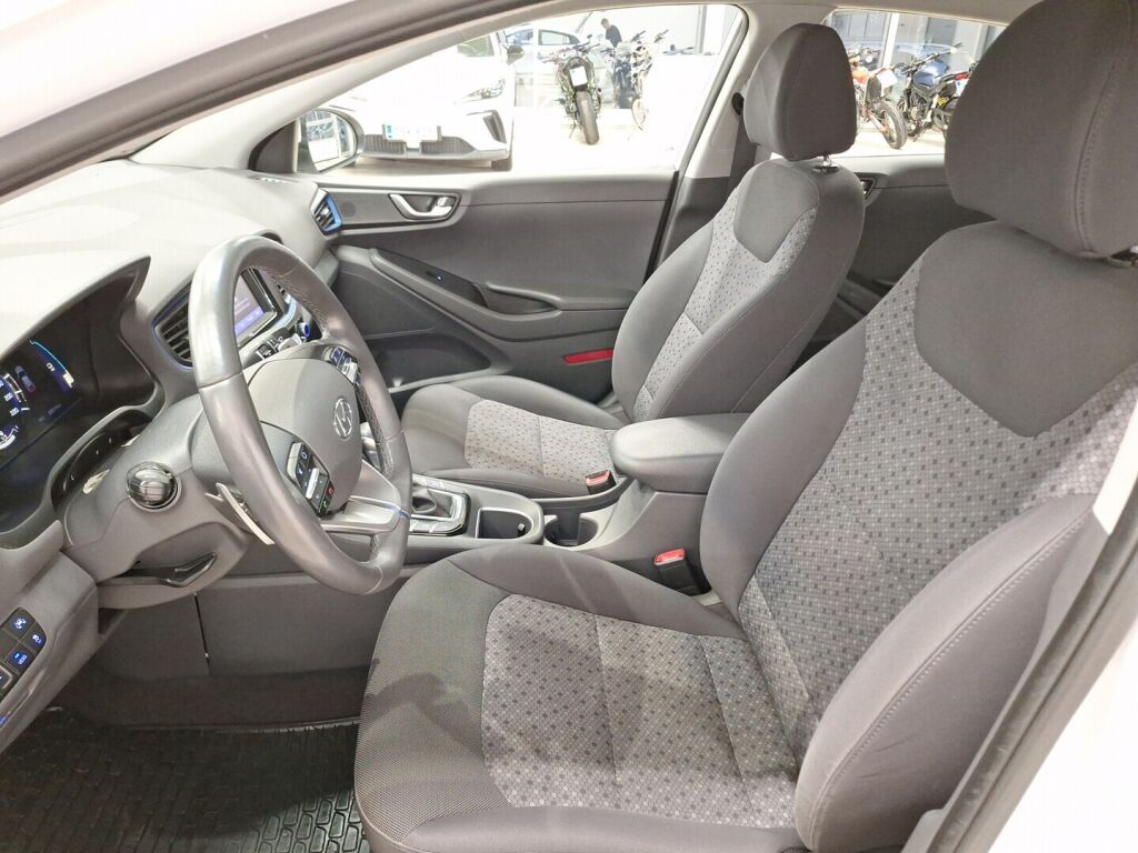 Hyundai IONIQ plug-in 2018 Valkoinen