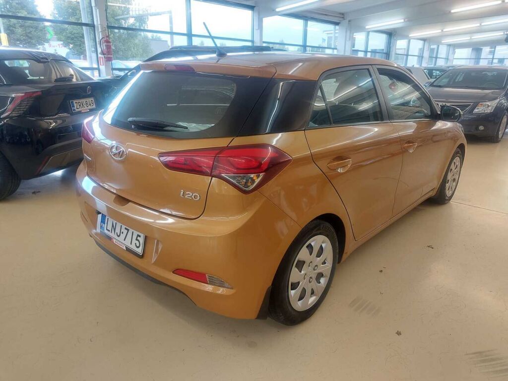 Hyundai i20 5d 2016 Oranssi