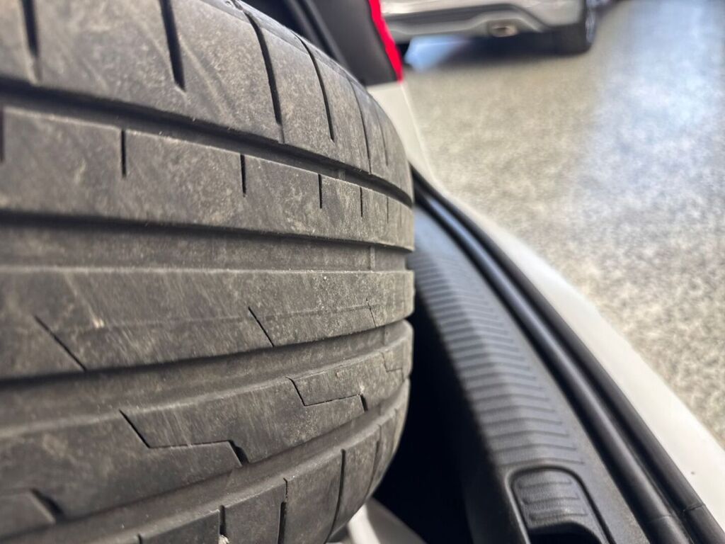 Audi A4 2016 Valkoinen