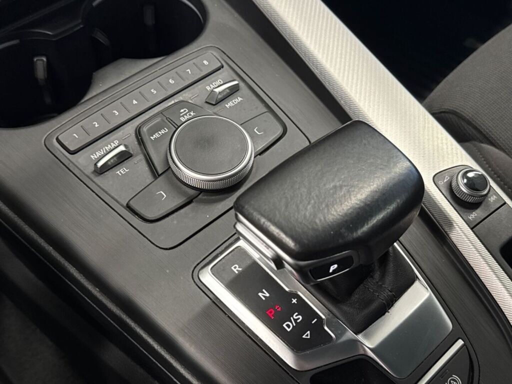 Audi A4 2016 Valkoinen