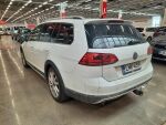 Volkswagen Golf 2016 Valkoinen