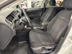 Volkswagen Golf 2016 Valkoinen