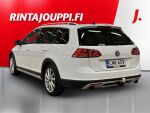 Volkswagen Golf 2016 Valkoinen