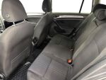 Volkswagen Golf 2016 Valkoinen