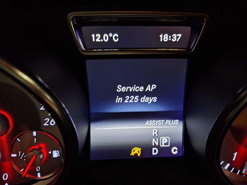 Mercedes-Benz CLA 2016 Valkoinen