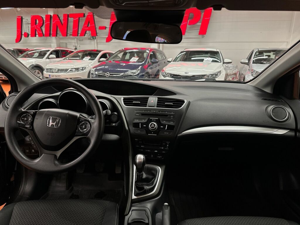 Honda Civic 2016 Ruskea (beige)