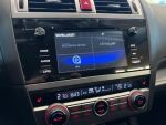 Subaru Outback 2016 Punainen