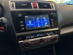 Subaru Outback 2016 Punainen