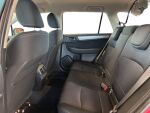 Subaru Outback 2016 Punainen
