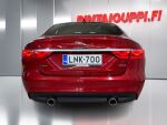 Jaguar XF 2016 Punainen