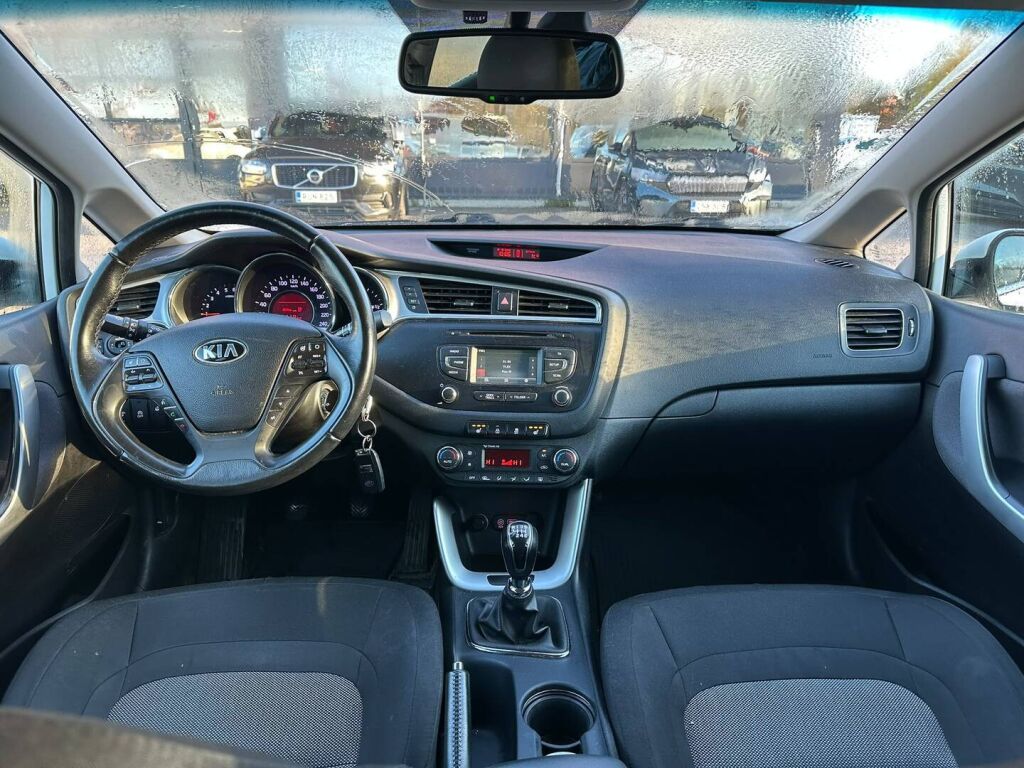 Kia Ceed 2016 Valkoinen