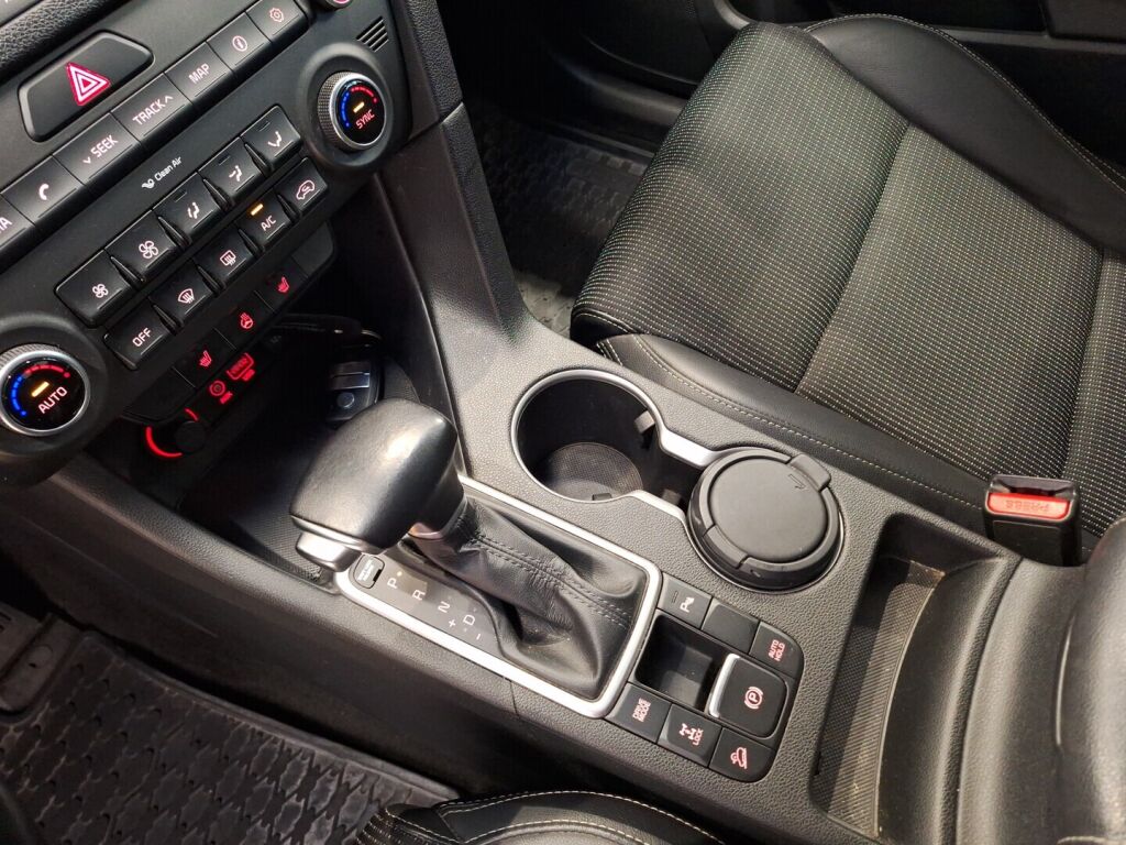 Kia Sportage 2017 Punainen