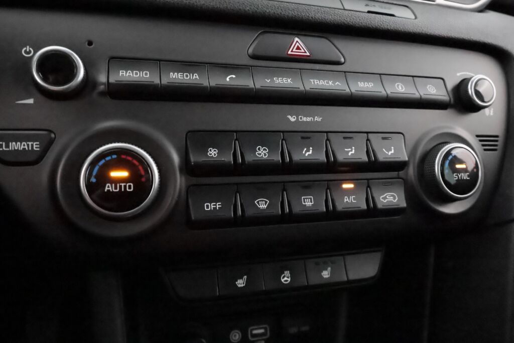 Kia Sportage 2017 Punainen