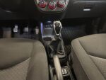 Opel Karl 2017 Punainen